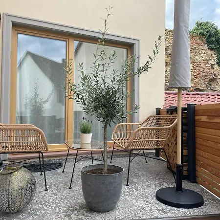 1899 Eltville Apartment